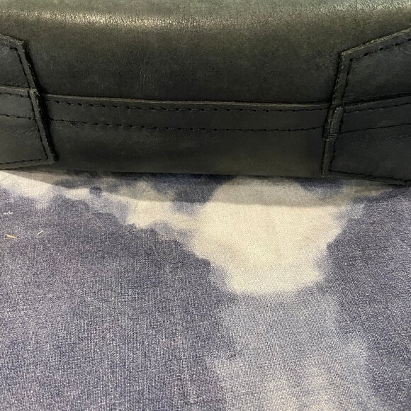 Tribe Alive Luxe Brass Handle Leather Handbag - EUC - Picture 7 of 9